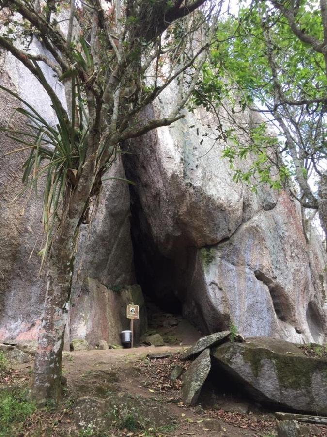 Flat Em Serra Negra - Bezerros Bagian luar foto